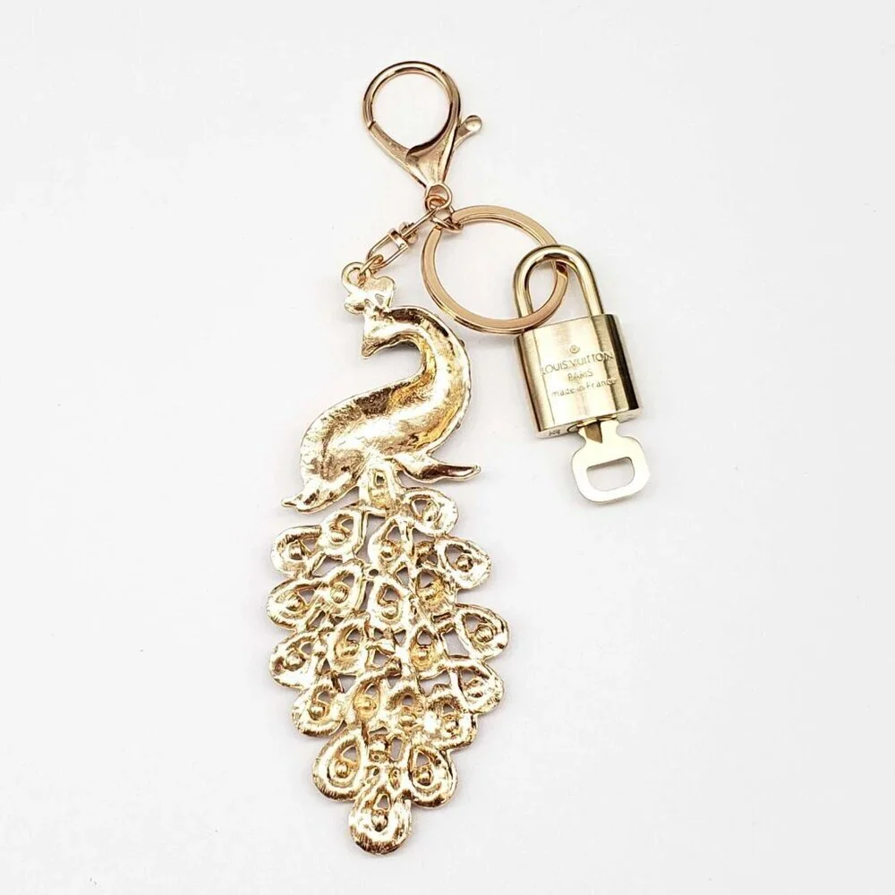Authentic LV Gold Padlock🔒 Unbranded Swan Keychain Charm for Louis Vuitton Bag